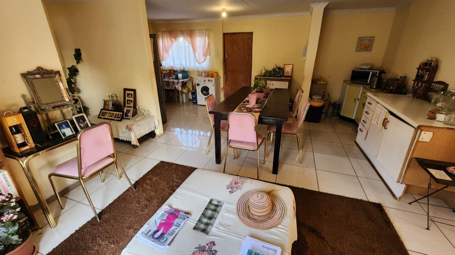 3 Bedroom Property for Sale in Lourierpark Free State